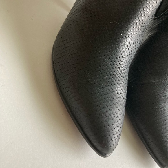 Ecco Black Lizard Print Leather Point Toe Heeled Ankle Boots size EUR 40, US 9.5 - Picture 8 of 16